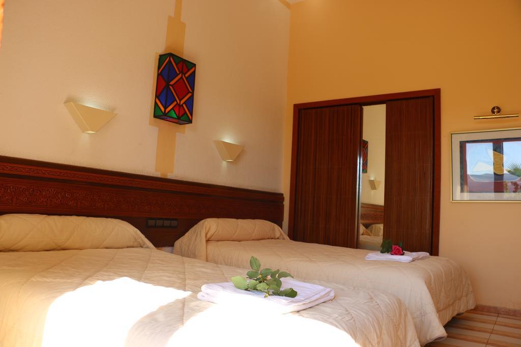 Sidi Harazem Exterior foto