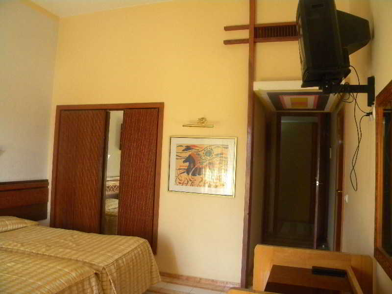 Sidi Harazem Exterior foto